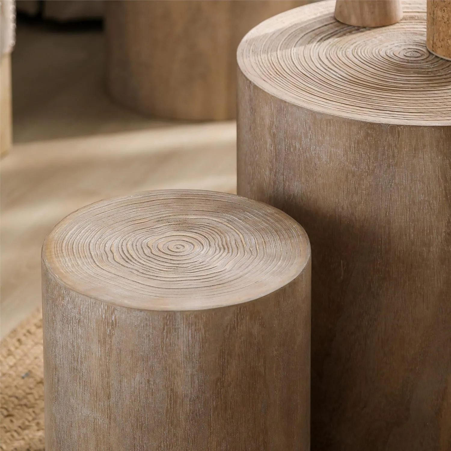 WILLIAMSPACE Round Nesting Coffee Table Set of 3, Modern Wood Coffee Tables Accent Circle Side Table for Living Room, Farmhouse, No Assembly, 18.3"   15.2"   12.2" (Natural Wood Wash)